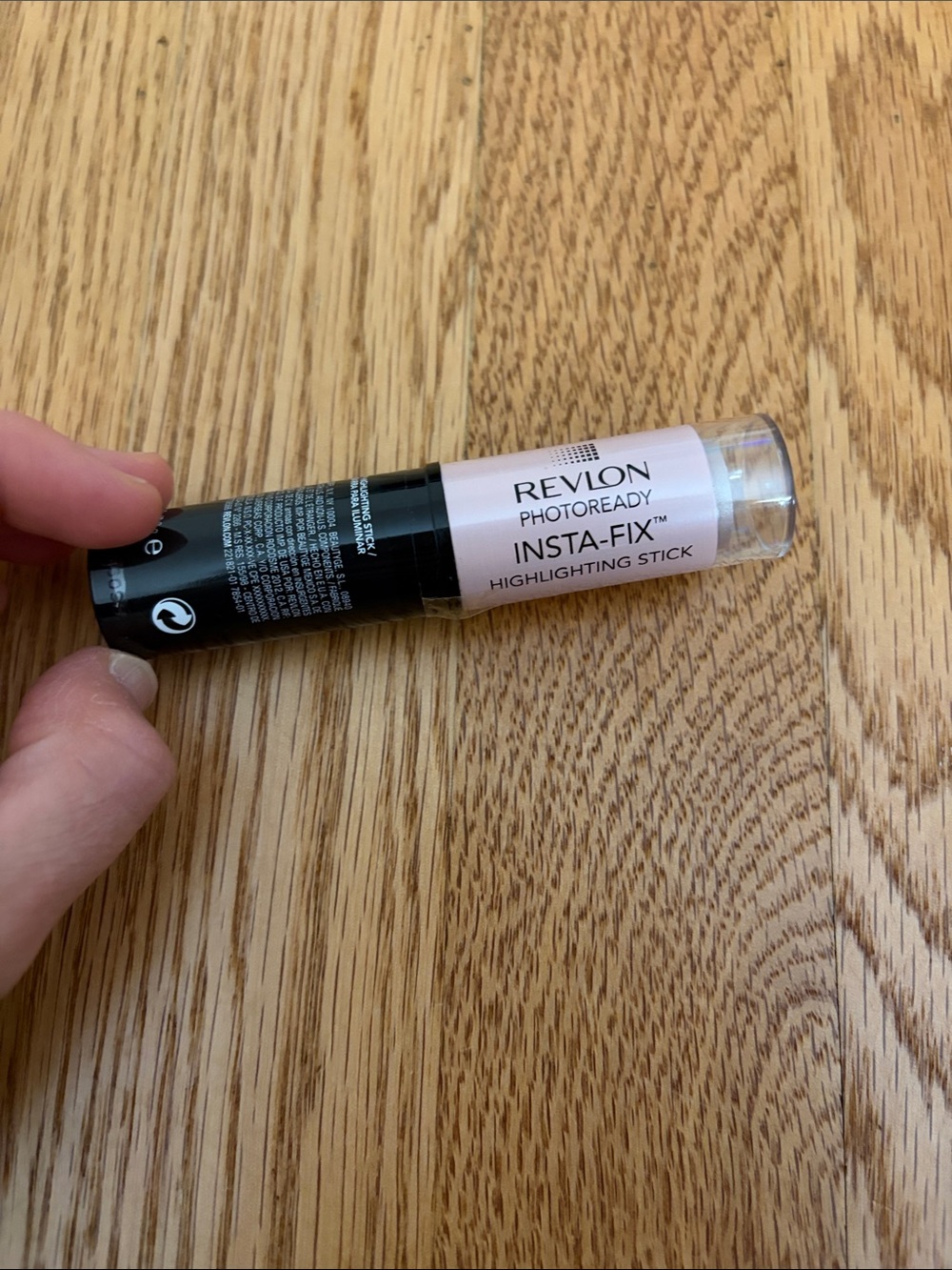 Revlon Pink Highlighting Stick - Luminous Soft Pink